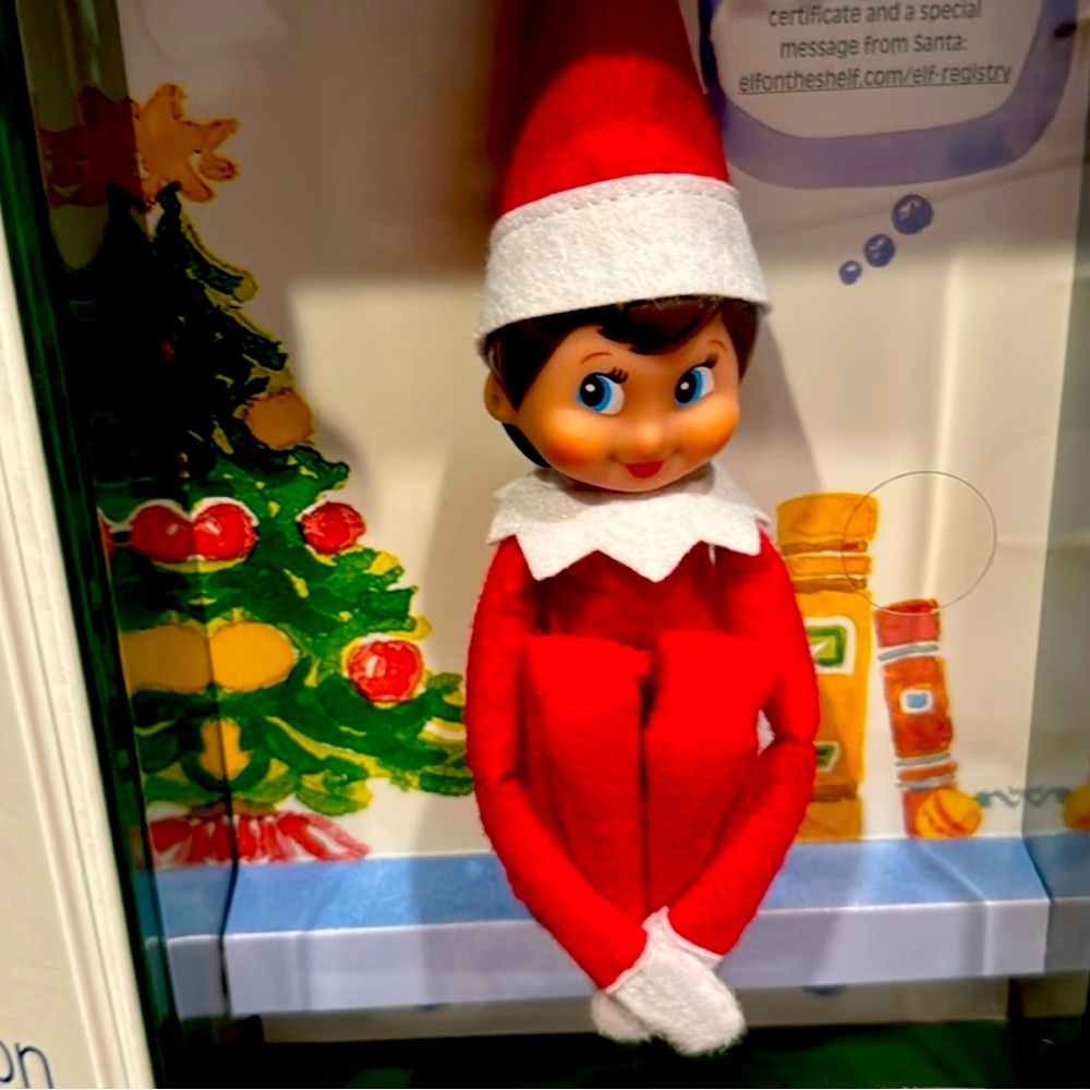 Elf on the shelf -girl